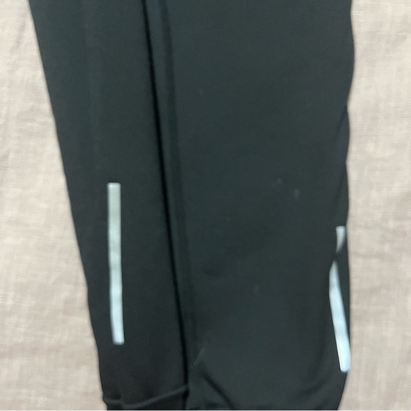NIKE Running Women Element Shield STAY WARM Running Leggings Size XS Black - Picture 4 of 8
